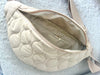 SAC BANANE MATELASSÉ ÉCRU
