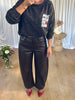 PANTALON SIMILI BARREL CHOCO