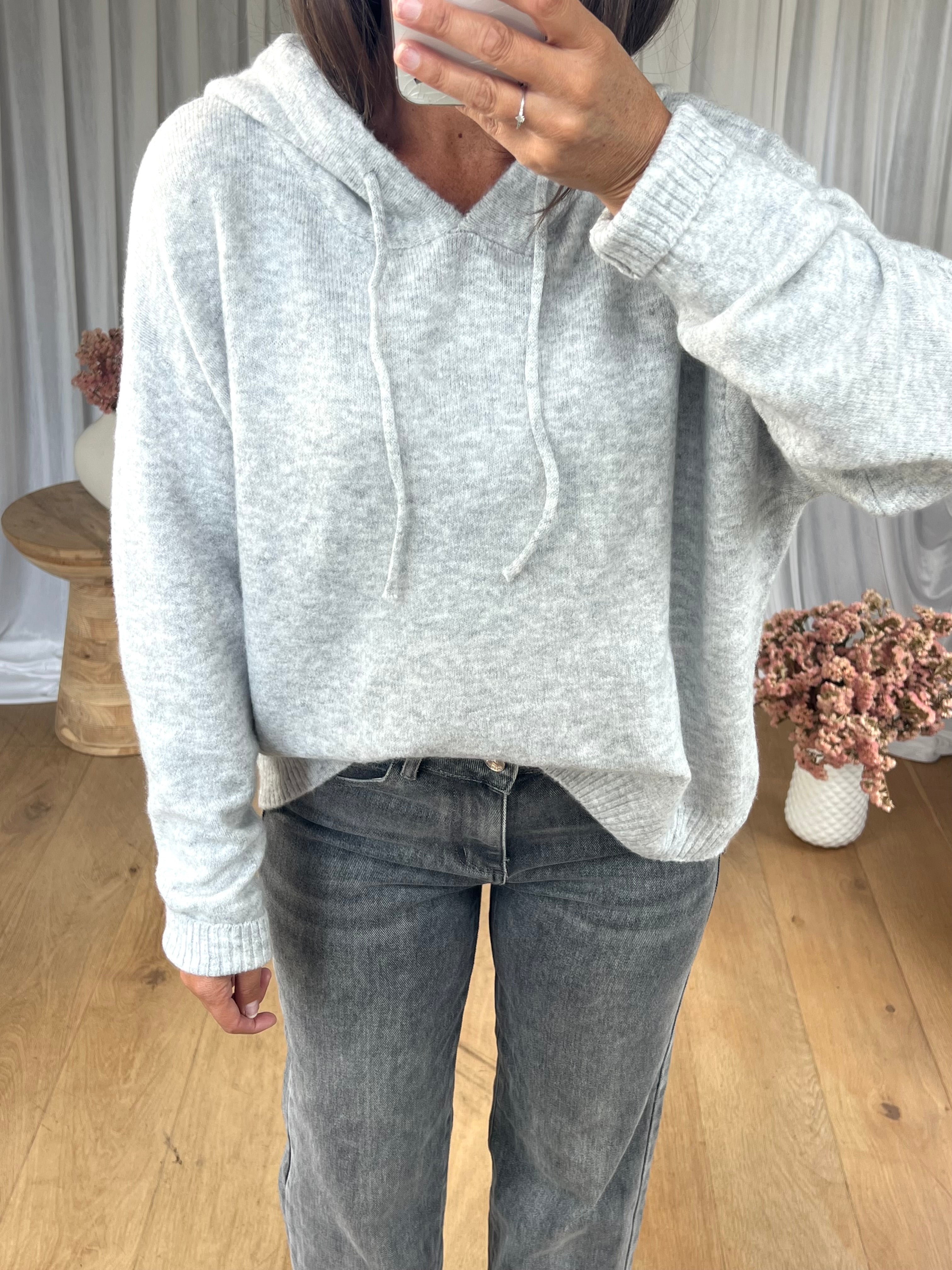 PULL CAPUCHE GRIS