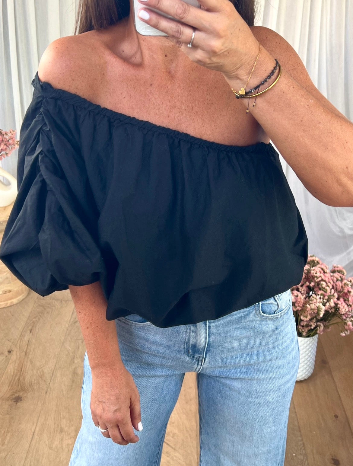 TOP ASYMÉTRIQUE NOIR