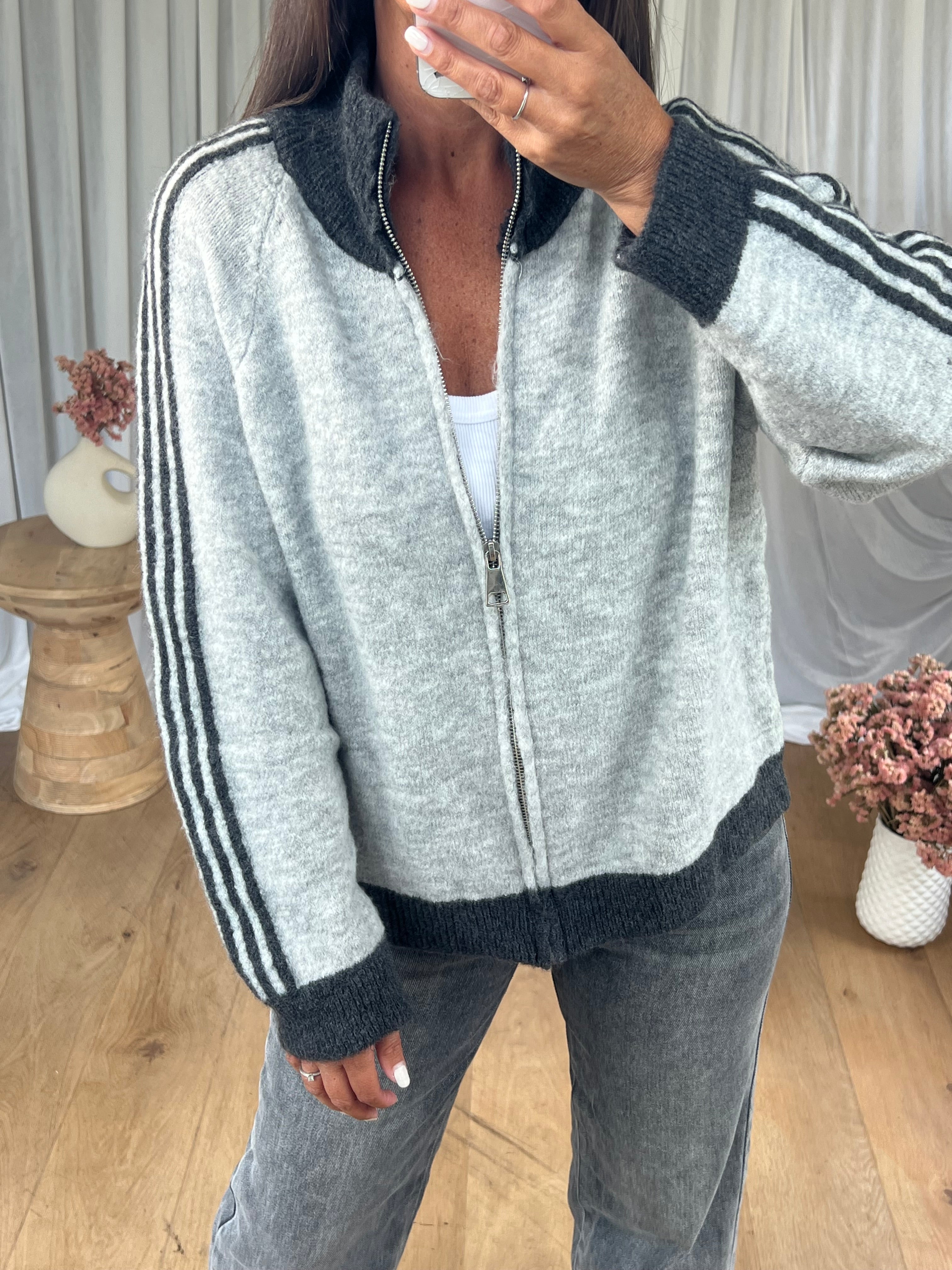 GILET ZIPPÉ BANDES