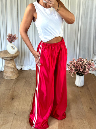 PANTALON SATINÉ JOGGER ROUGE