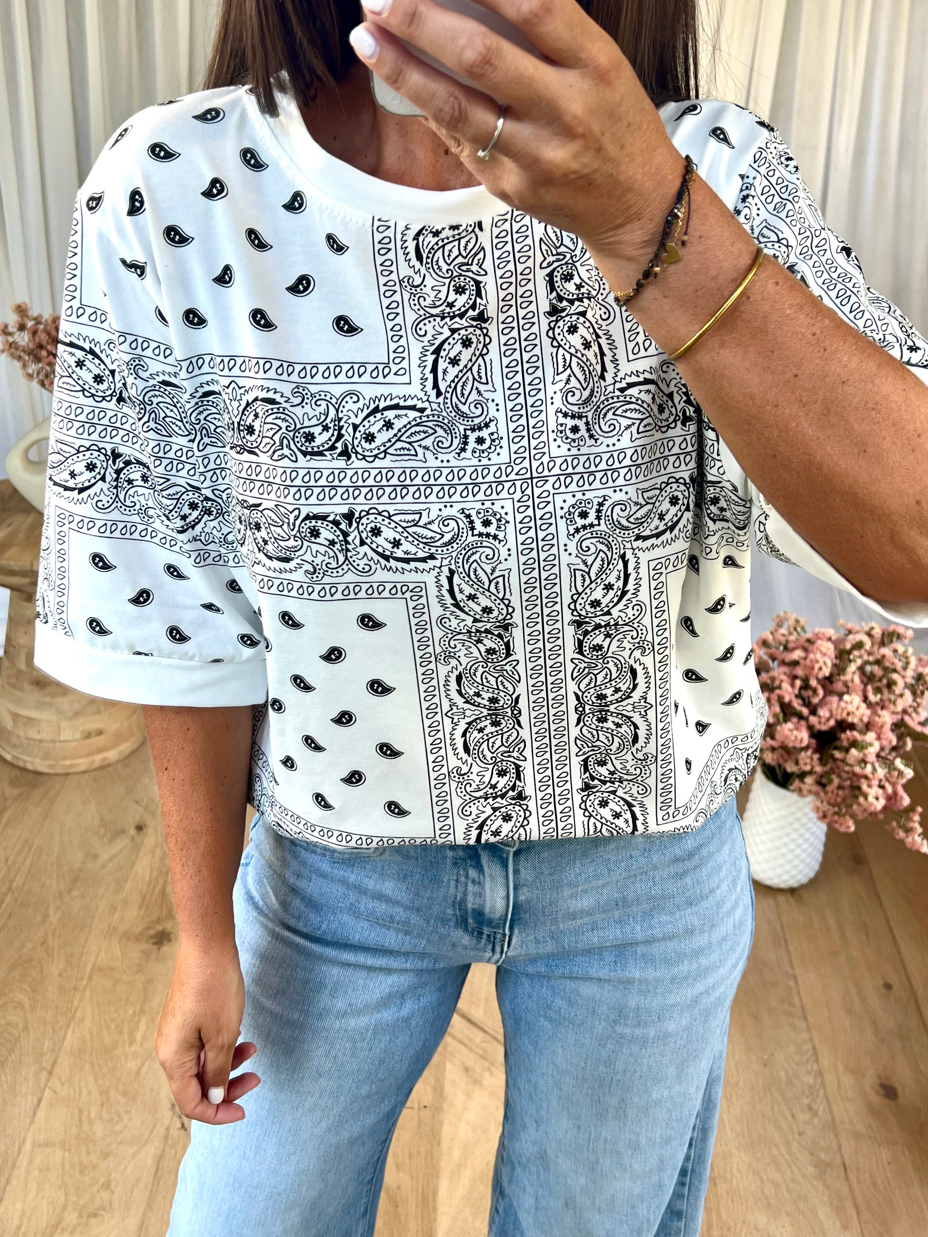 T-SHIRT BANDANA