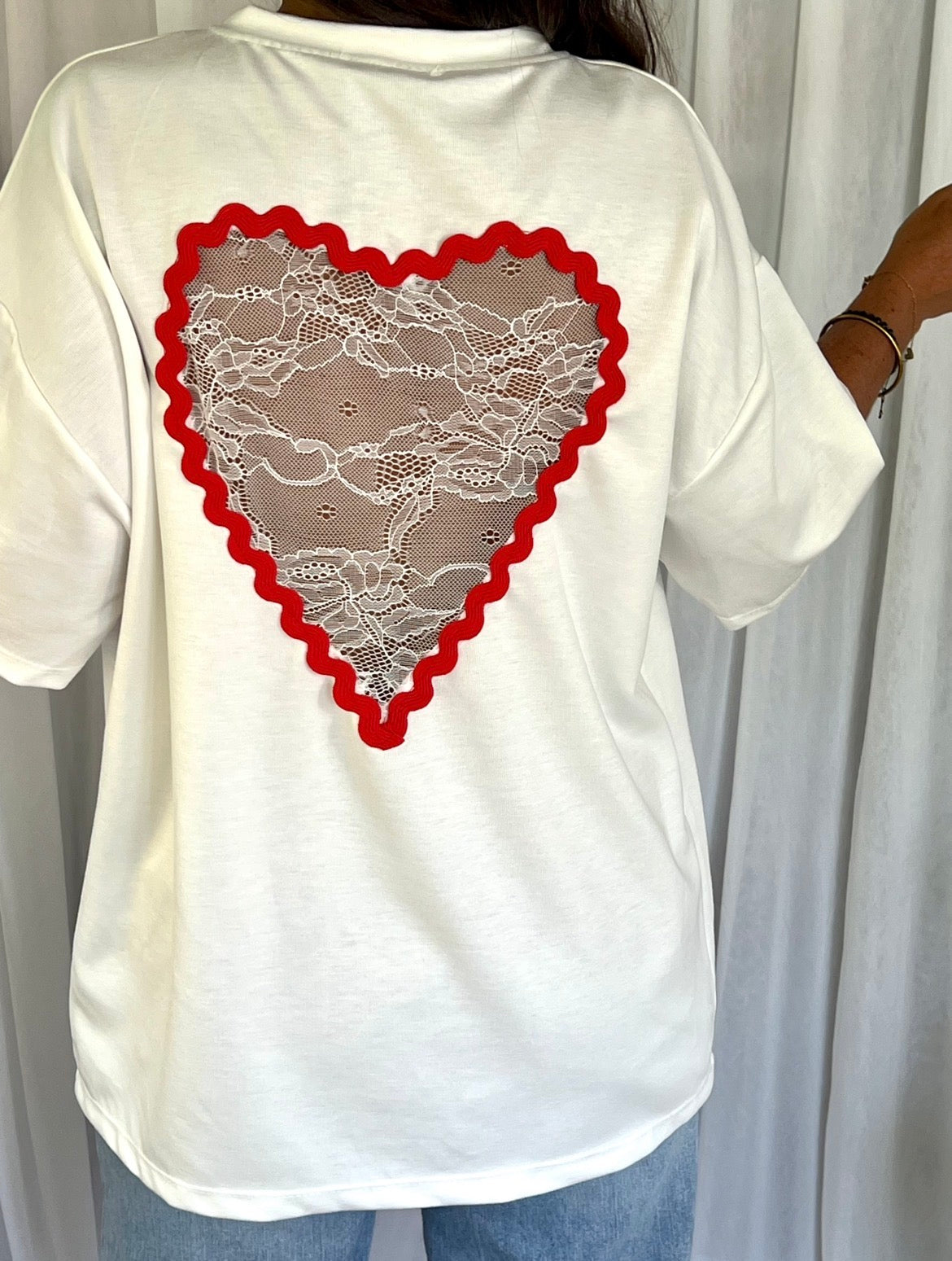 T-SHIRT COEUR DENTELLE
