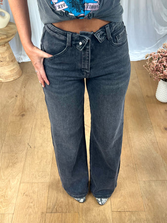 JEANS TAILLE REVERS
