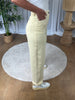 JEANS BARELL JAUNE