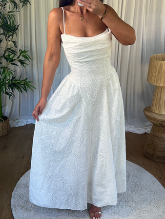 ROBE BRODERIE ANGLAISE