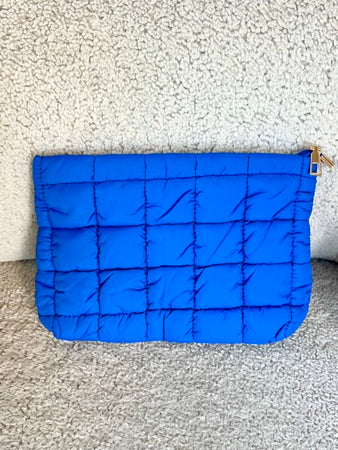 POCHETTE MATELASSÉE BLEU