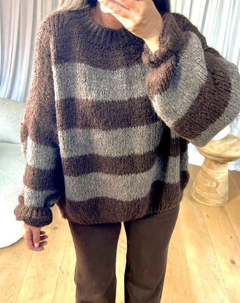 PULL COSY RAYÉ CHOCO