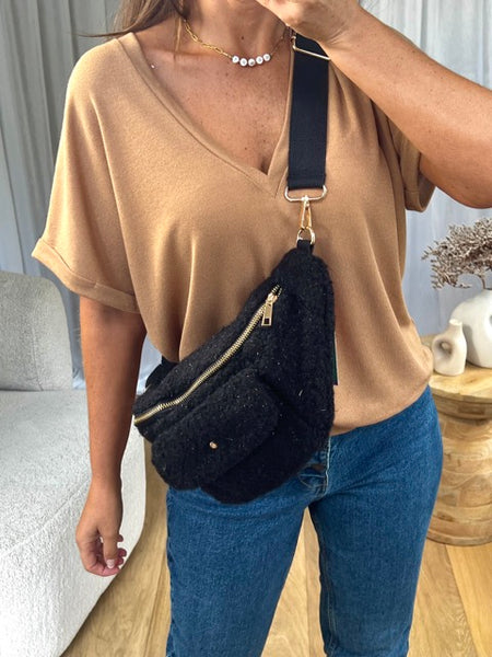 SAC BANANE BOUCLÉ NOIR