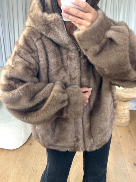 VESTE KAMILA CAPUCHE