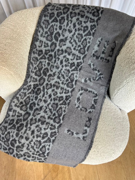 ÉCHARPE LOVE LÉOPARD