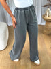 PANTALON AMPLE GRIS DÉLAVÉ