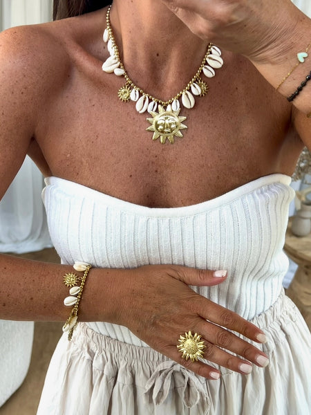 COLLIER SUNNY