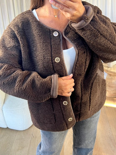 VESTE SHERPA ÉCHARPE CHOCO