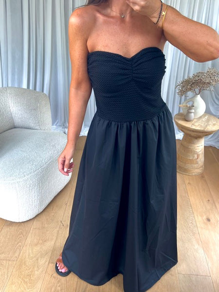 ROBE BRIDGET BUSTIER DENTELLE