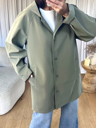 CIRÉ GOMMÉ CAPUCHE