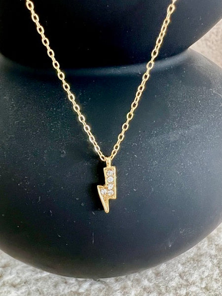 COLLIER FLASH