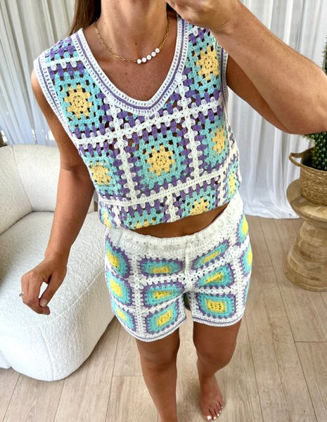 SHORT CROCHET CRÉTOIS